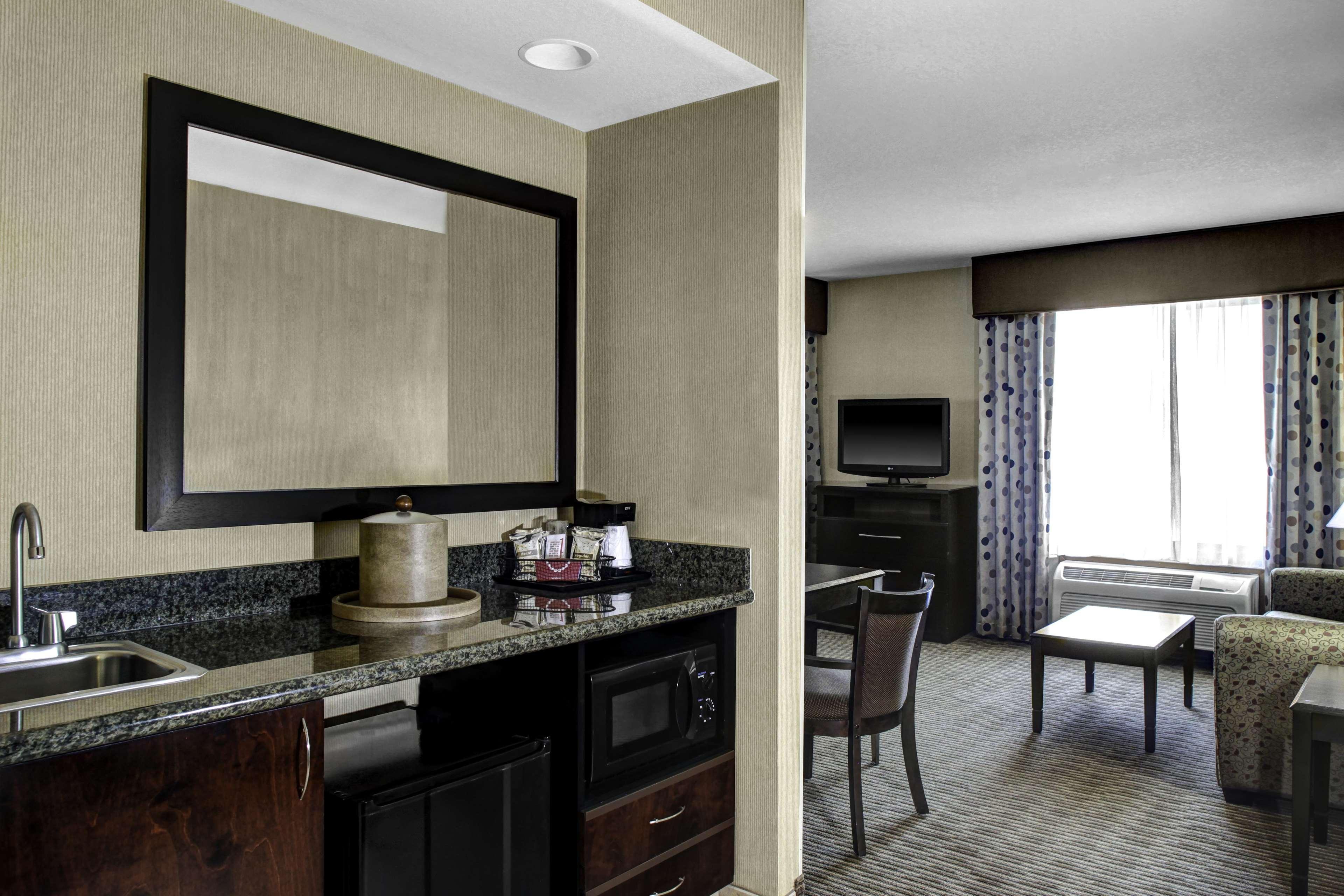 Hampton Inn And Suites Bakersfield / Highway 58 Eksteriør bilde