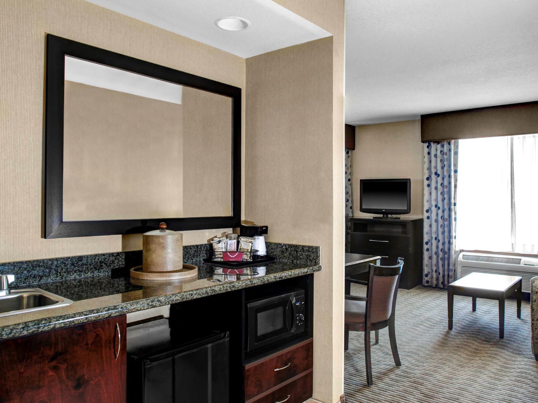 Hampton Inn And Suites Bakersfield / Highway 58 Eksteriør bilde