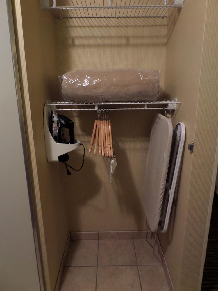 Hampton Inn And Suites Bakersfield / Highway 58 Eksteriør bilde