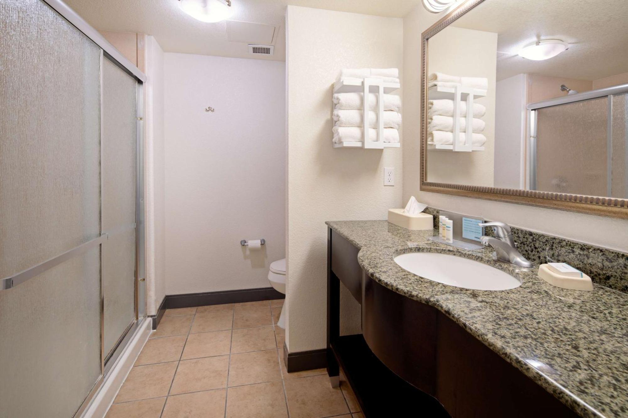 Hampton Inn And Suites Bakersfield / Highway 58 Eksteriør bilde