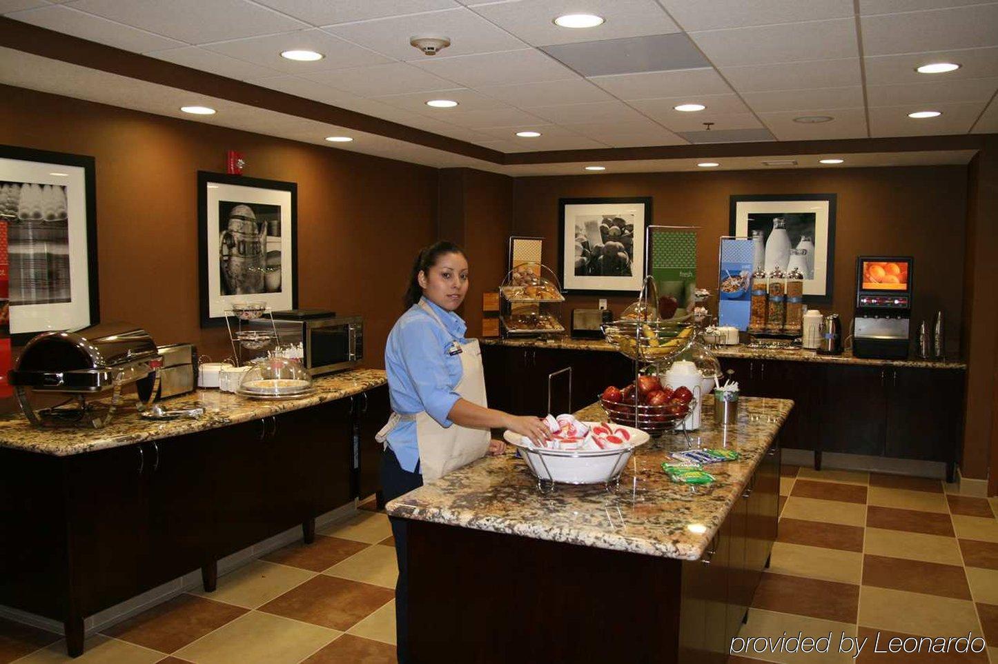 Hampton Inn And Suites Bakersfield / Highway 58 Restaurant bilde